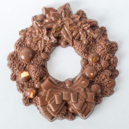 Milk Chocolate Wreath with Cherry, Hazelnut & Pistachio 135g